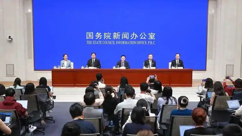 财政新信号:鼓励合理负债提振消费,敢借钱能借到钱的人才是当下消费的主力军