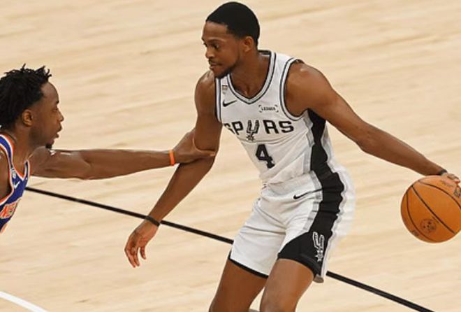 1年390万！正式签约！NBA最佳第六人重返尼克斯
