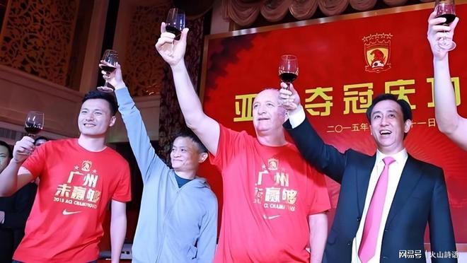 意外!成都蓉城有望跟费利佩就续约达成一致,已拒绝给他大合同