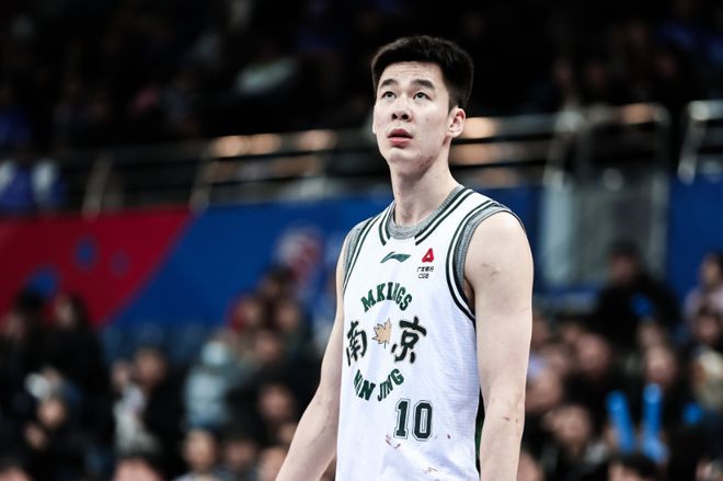 最后冲NBA机会！郭昊文：月底试训一支NBA球队 下月试训3