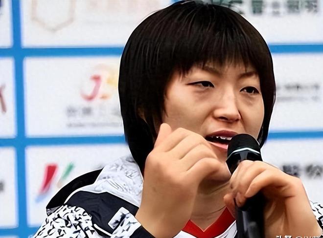 曾是女篮核心,归化日籍后,4次率队击败中国队,如今已回国养老