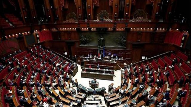 莎拉弹劾案惊天反转,神秘证人曝光内幕!到头来马科斯给自己挖坑