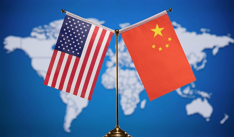 地主少爷当上军区副参谋长，评衔时毛主席看中将名单：怎没见他？