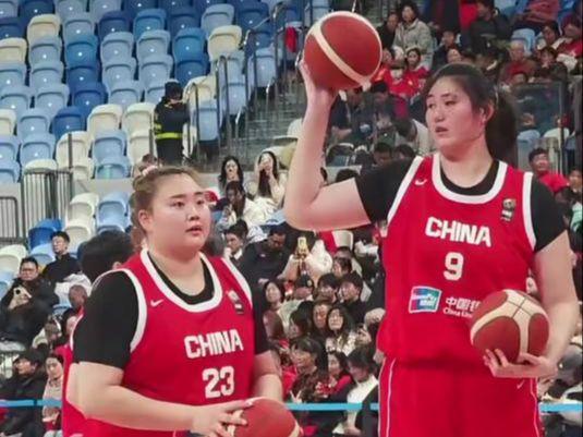 两战10中2!场上低效场外争议缠身,女篮第4内线恐葬送国家队前景