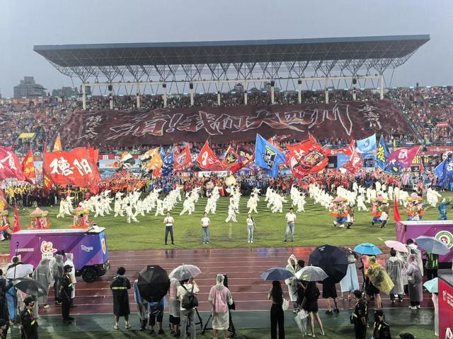 成都锦城队,“双冠王”!