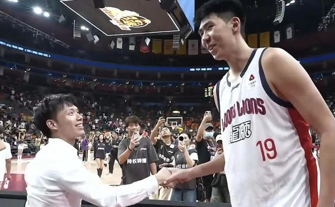 宏远欲提前召回徐昕,原帅未认可交易,广厦好消息,江苏敲定3外援!